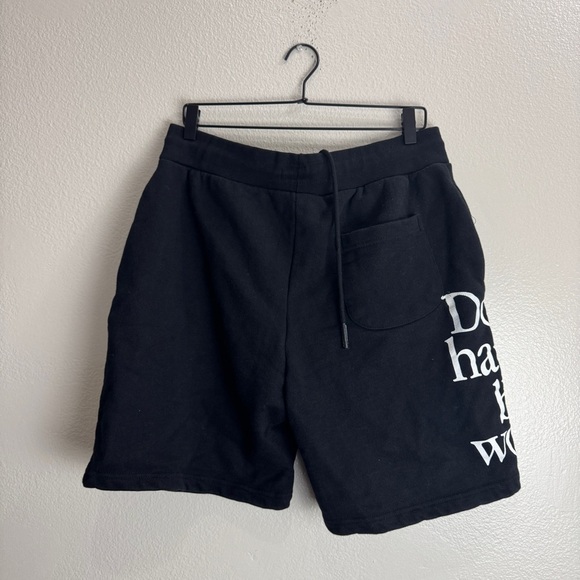 Market Smiley Dont Happy Be Worry Shorts Size XXL - Picture 3 of 7